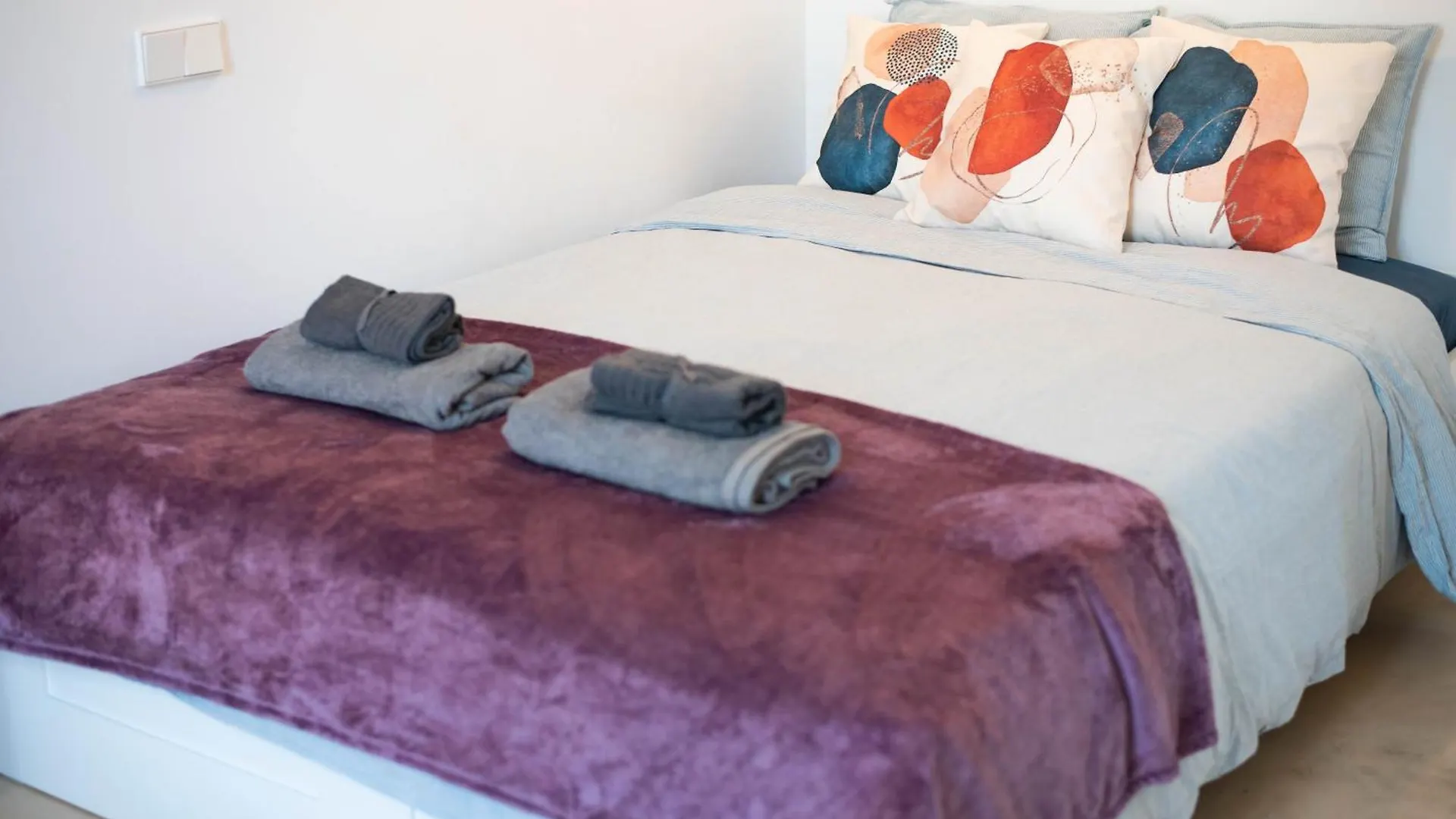 Next To The Main Square Hostel Barcelona Spanje