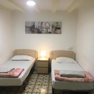 Hostal 4 Fun, Barcelona